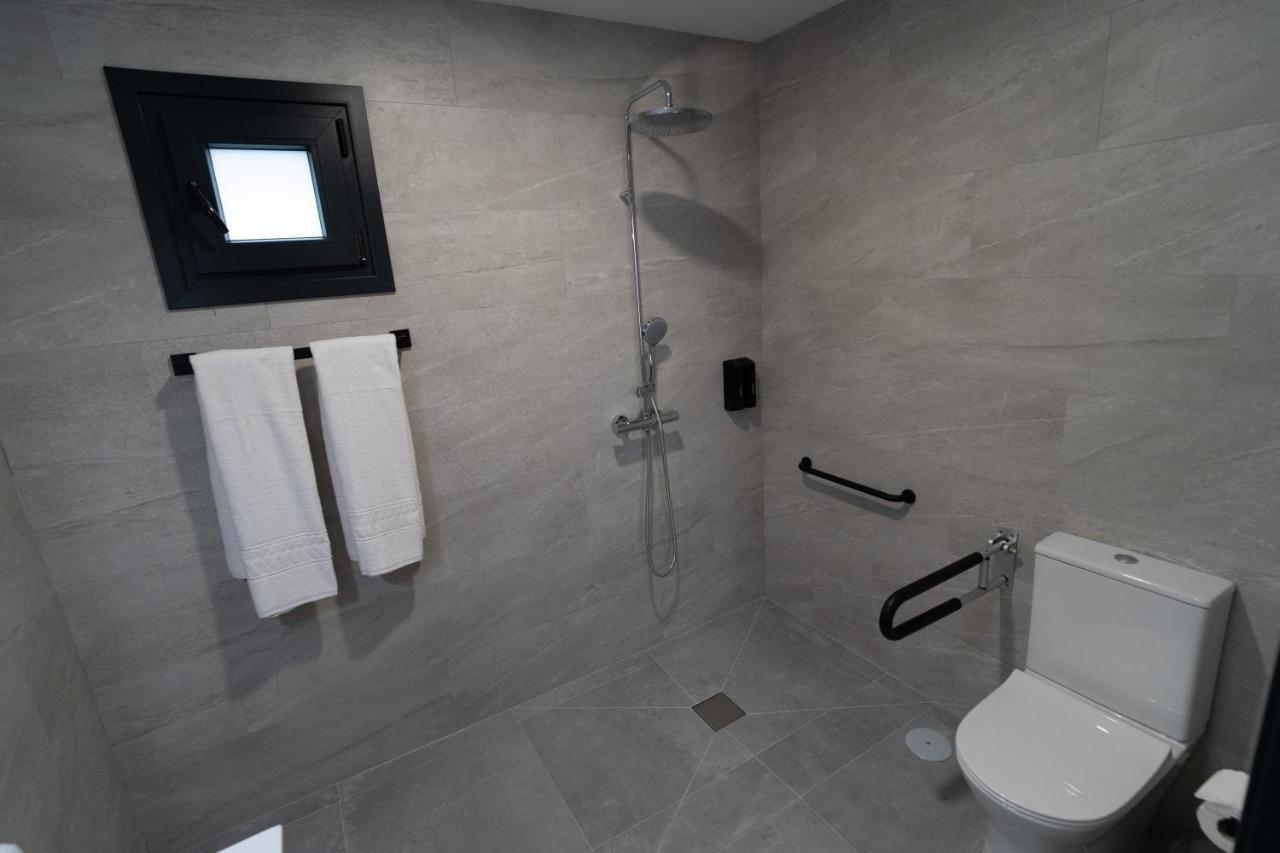 Riam Suites Apartamentos Los Palacios Y Villafranca Dış mekan fotoğraf