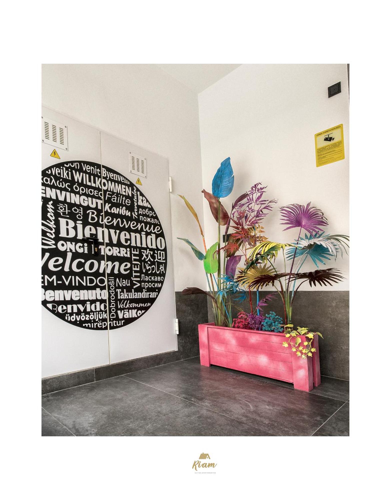 Riam Suites Apartamentos Los Palacios Y Villafranca Dış mekan fotoğraf